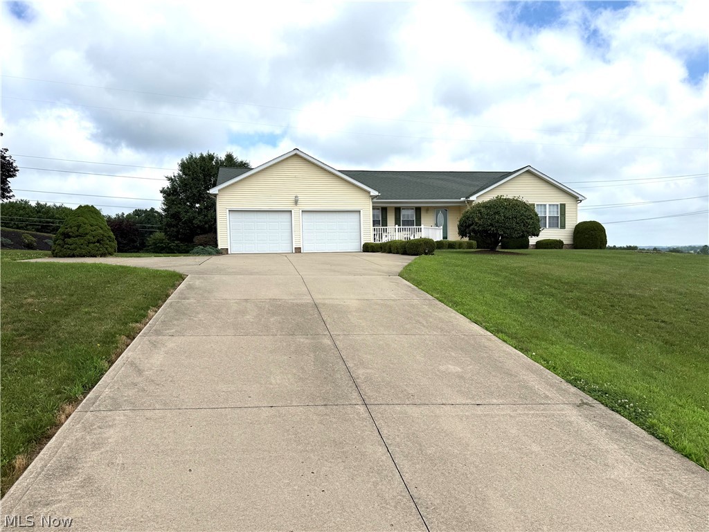 49208 Hickman Rd Property Photo 1