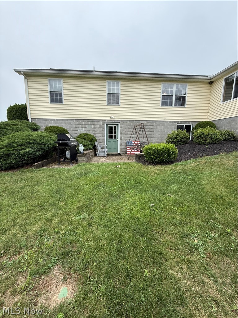 49208 Hickman Rd Property Photo 4