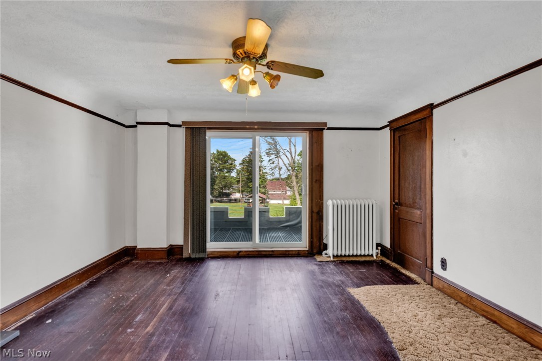 593 Dewey Avenue Property Photo 32