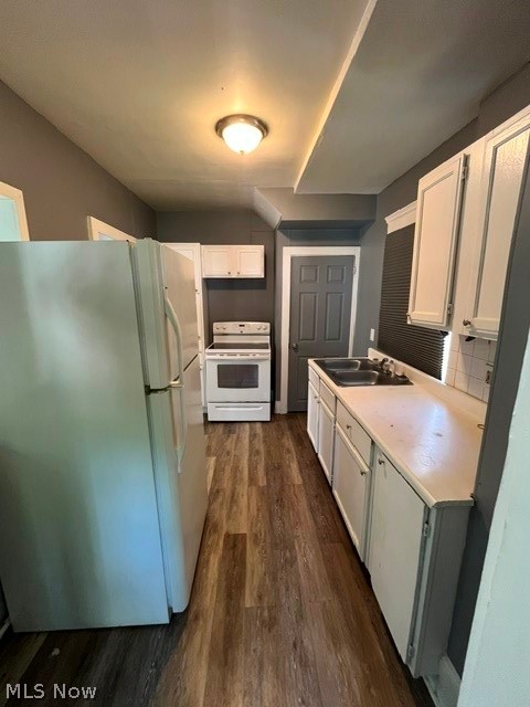 435 Windsor Street Property Photo 8