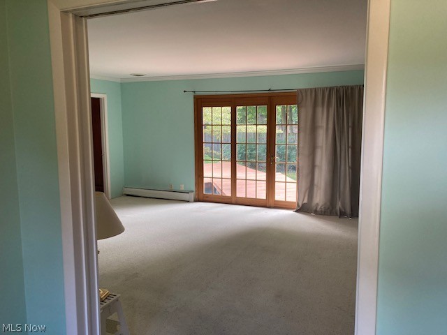8770 Squirrel Hill Property Photo 7
