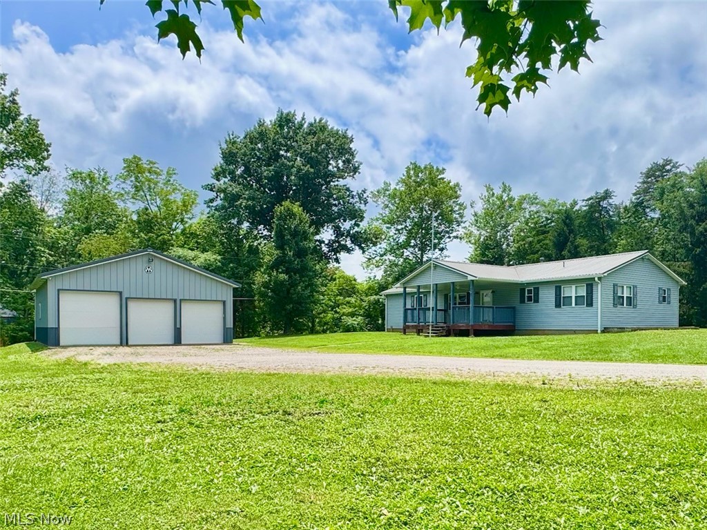 30 Lakeview Drive Property Photo 1