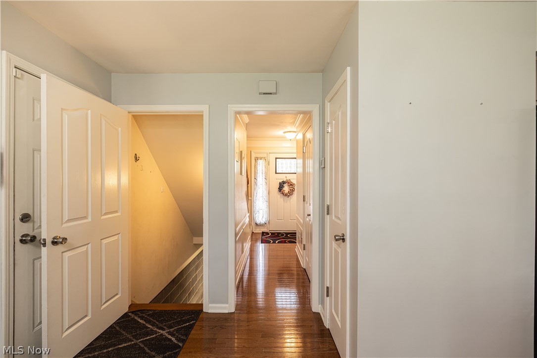18717 Walnut Drive Property Photo 16