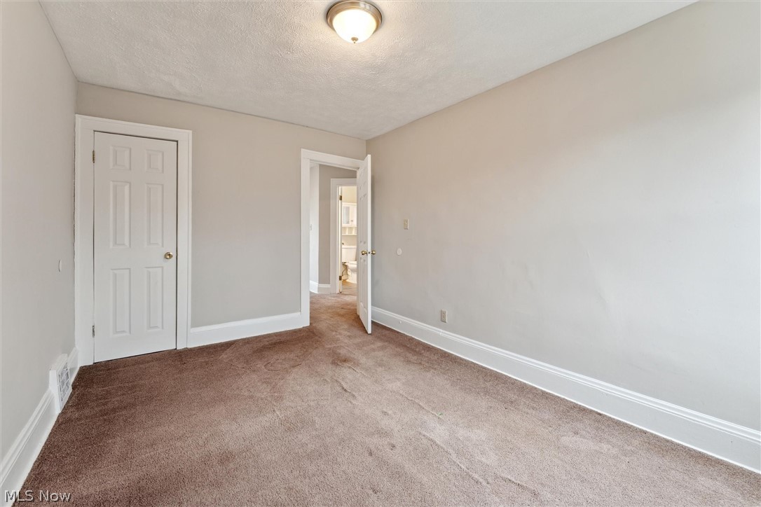 4367 E 139th Street Property Photo 14