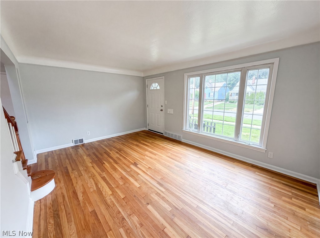 6437 Westminster Drive Property Photo 3