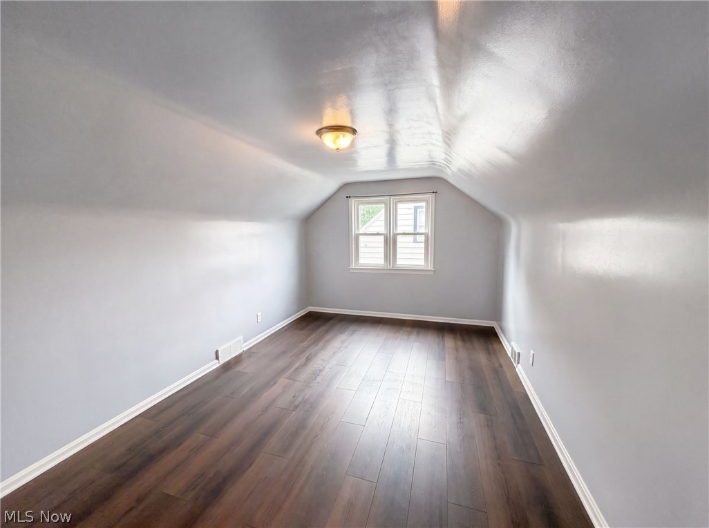 6437 Westminster Drive Property Photo 11