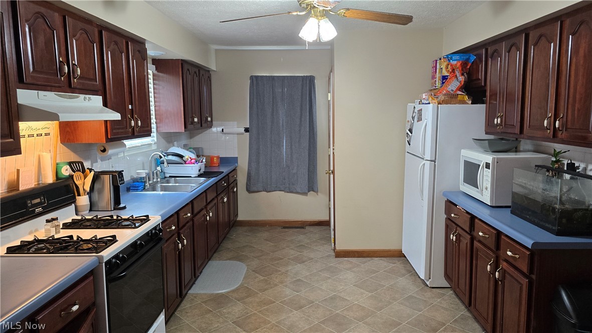 209 Lee Street Property Photo 20