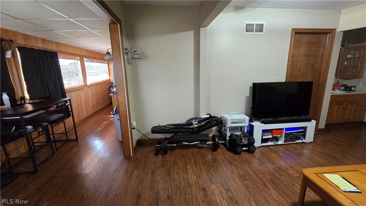 209 Lee Street Property Photo 30