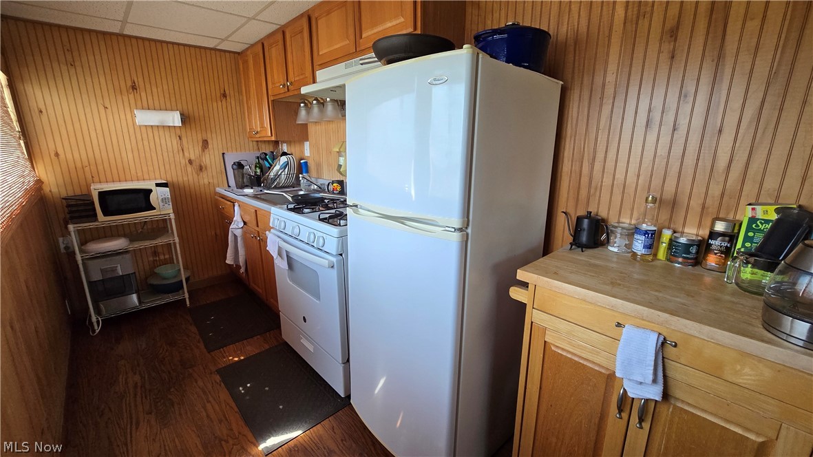 209 Lee Street Property Photo 31