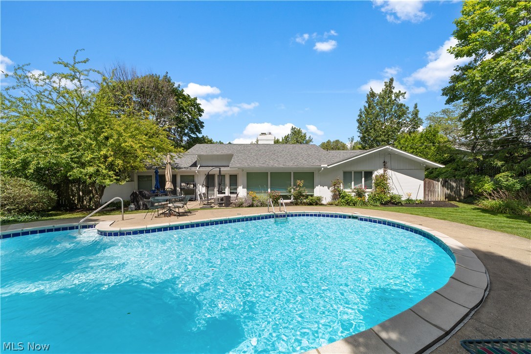 24690 Shaker Boulevard Property Photo 4