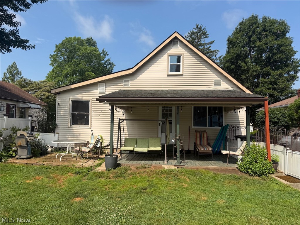 193 Fremont Avenue Property Photo 5