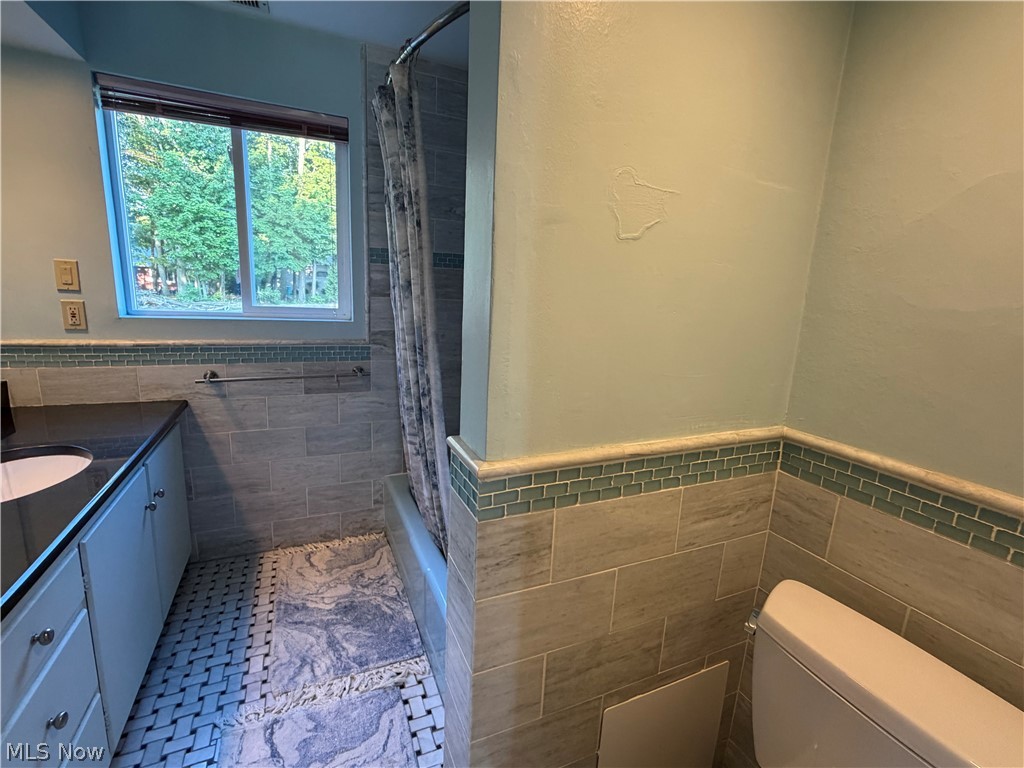 2455 Buckhurst Drive Property Photo 14