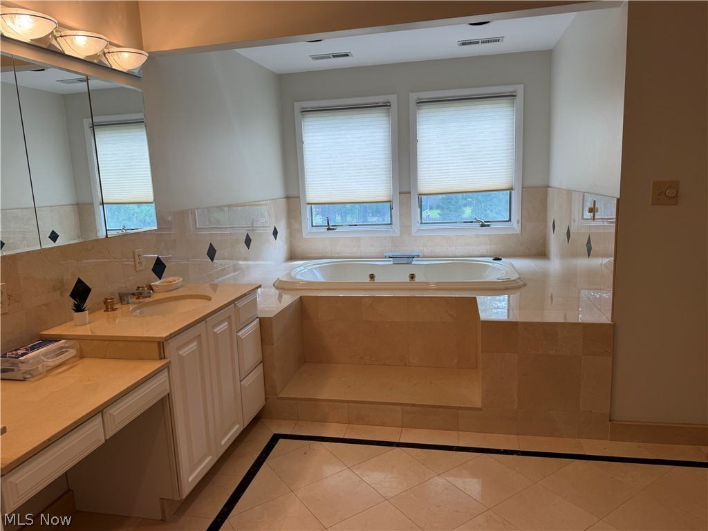 2455 Buckhurst Drive Property Photo 18