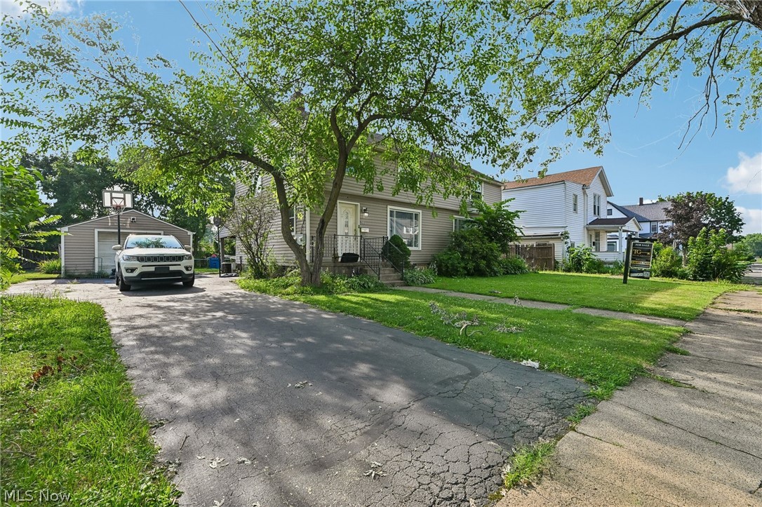 116 Lafayette Avenue Property Photo 2