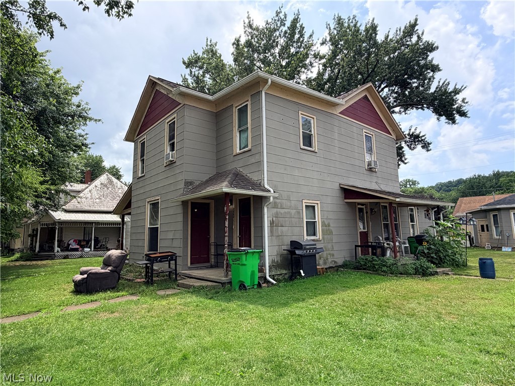 209 S Main Street Property Photo 2