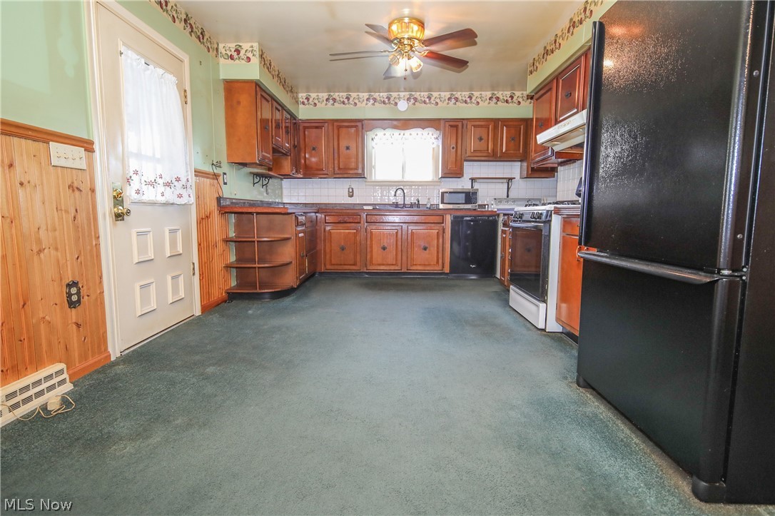 401 W Vine Street Property Photo 9