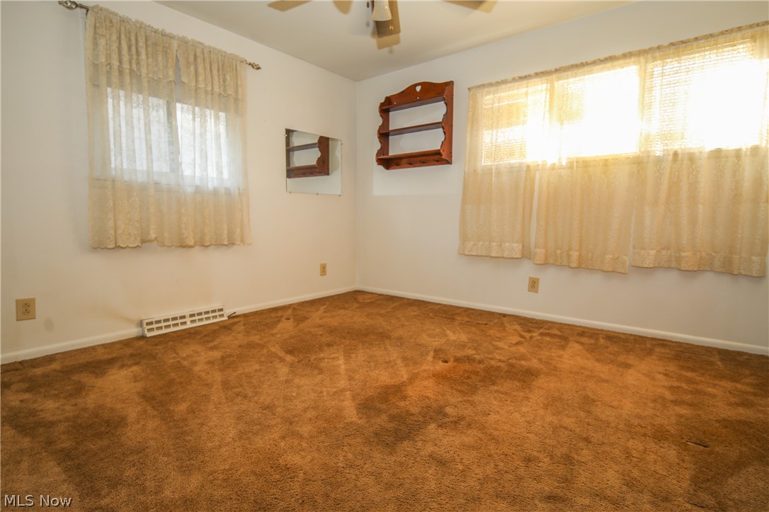 401 W Vine Street Property Photo 18