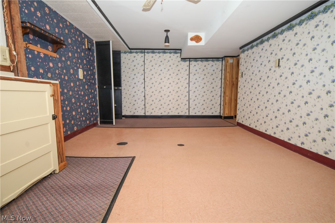 401 W Vine Street Property Photo 27