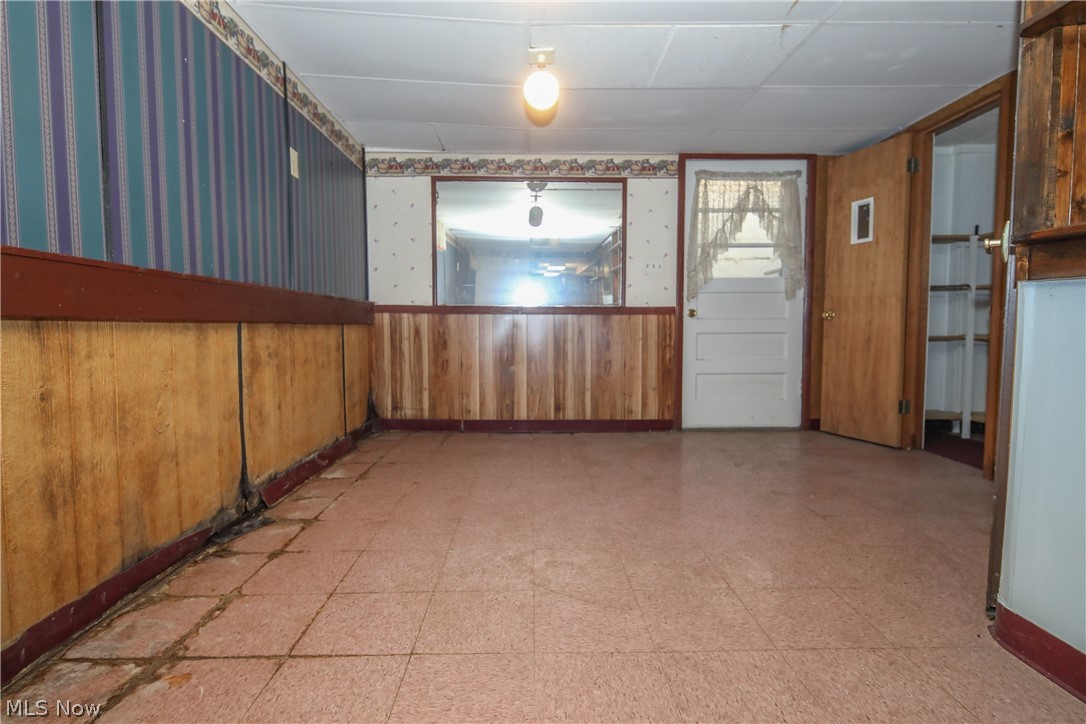 401 W Vine Street Property Photo 31