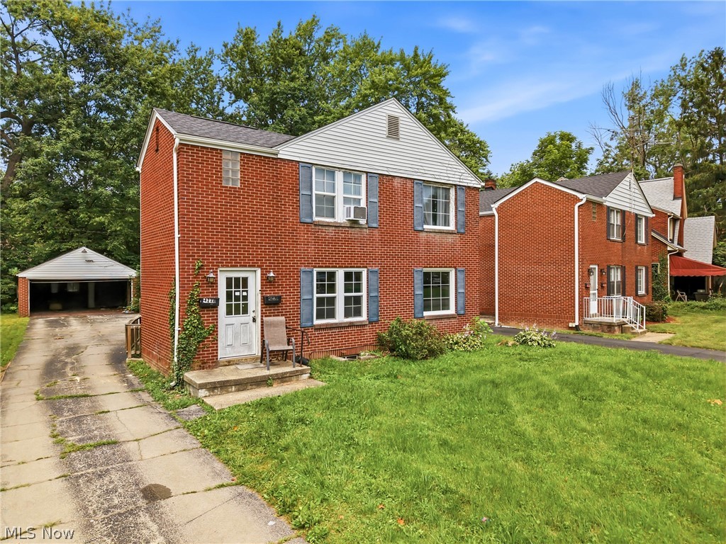 4230 Chester Drive Property Photo 3