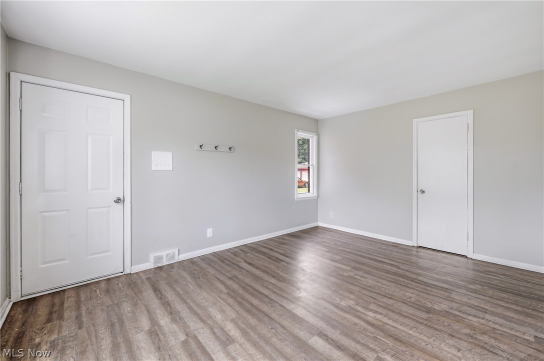 4230 Chester Drive Property Photo 4