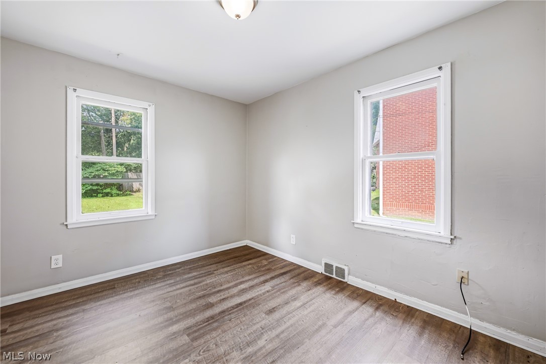4230 Chester Drive Property Photo 14