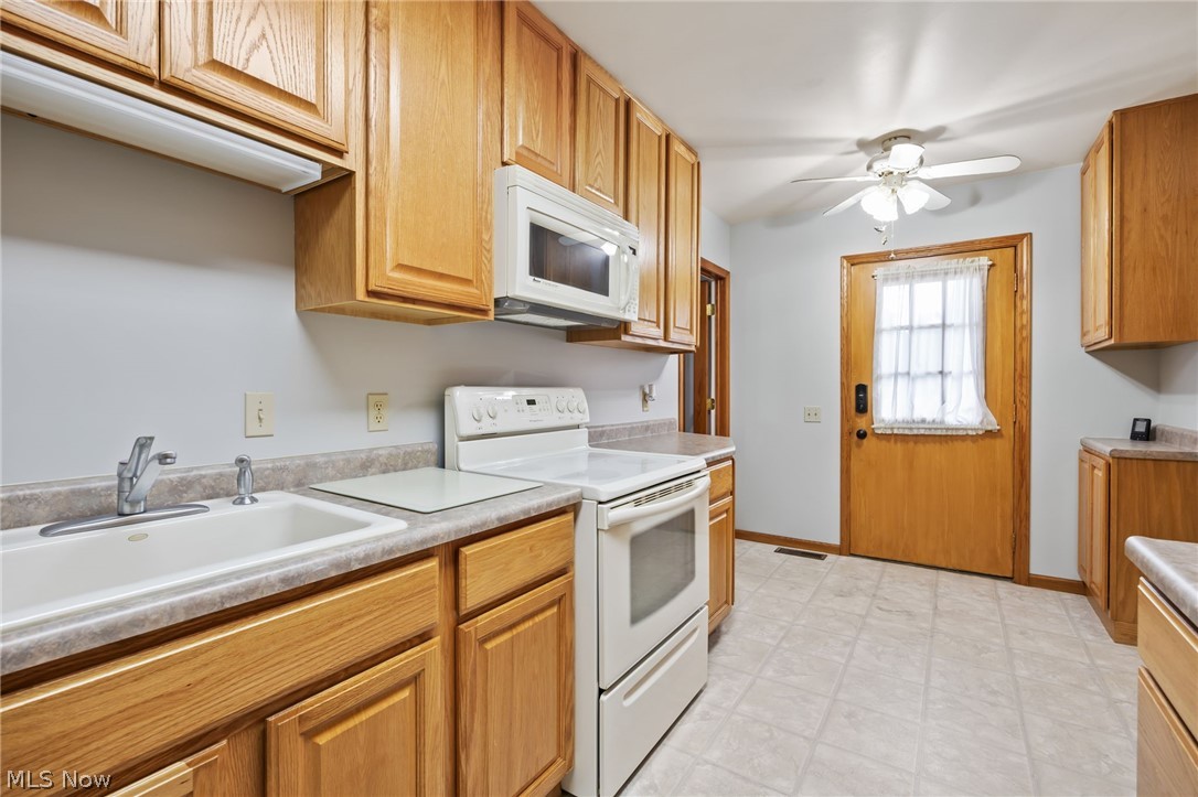 2685 Kenyon Avenue Nw Property Photo 9