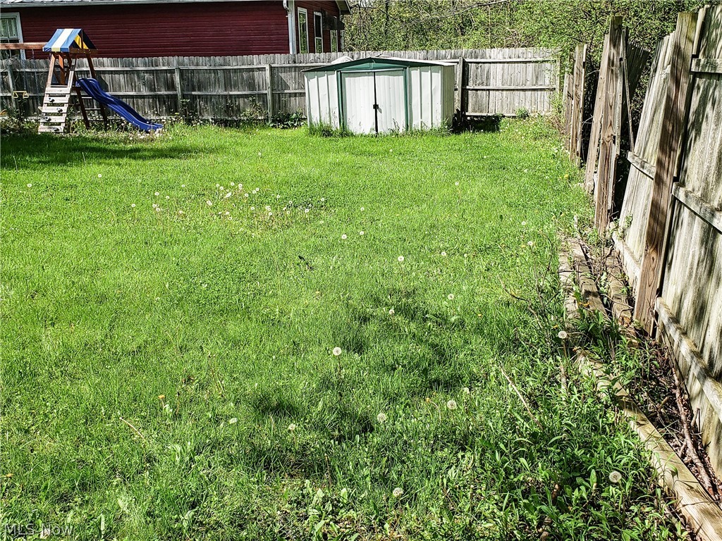 26 Edison Street Property Photo 16