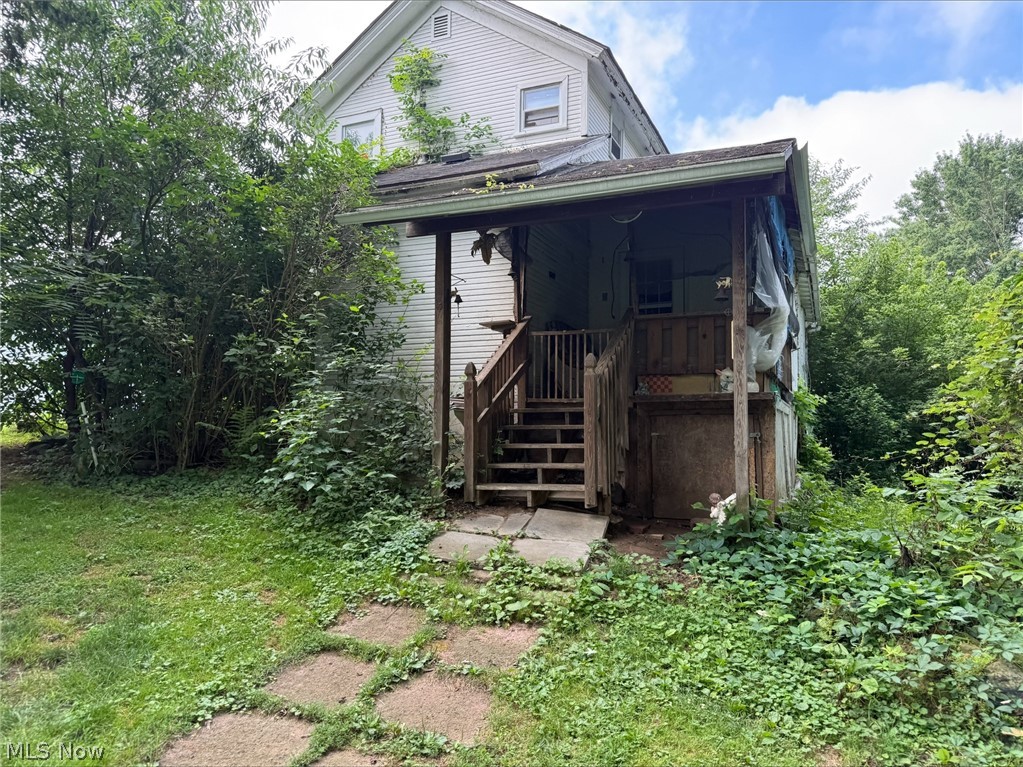 7985 Leaver Avenue Nw Property Photo 1