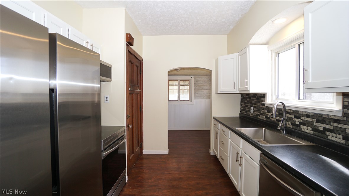 1448 Creighton Avenue Property Photo 12