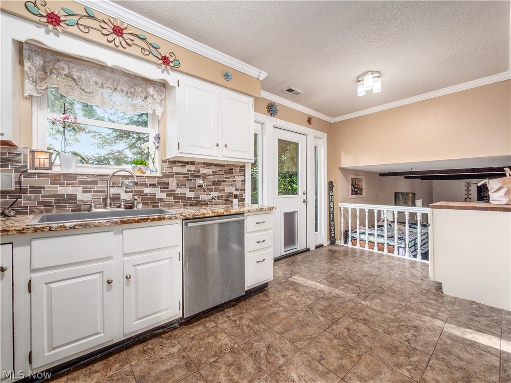 61380 Summit Road Property Photo 11