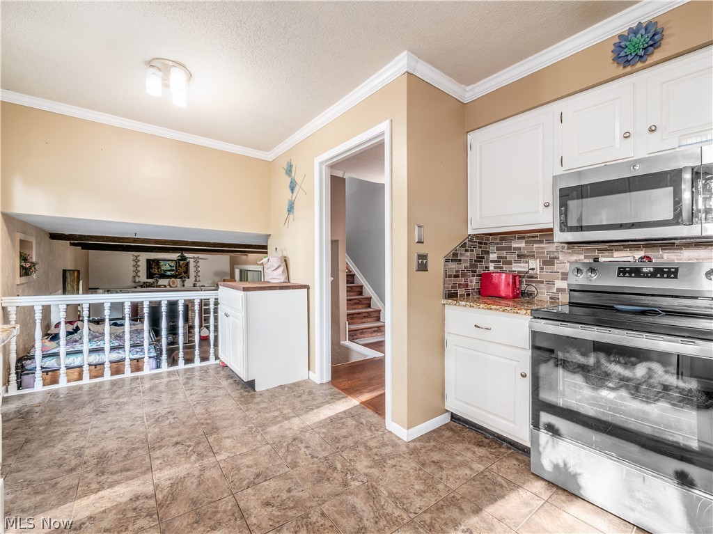 61380 Summit Road Property Photo 12
