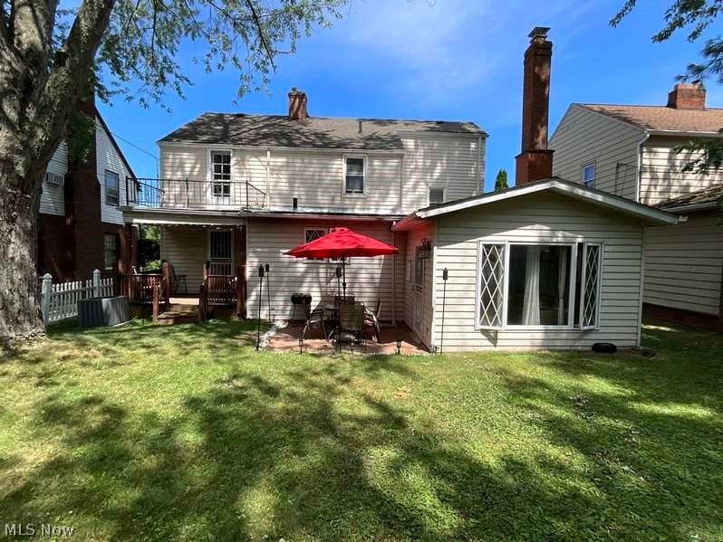 25200 Glenbrook Boulevard Property Photo 2