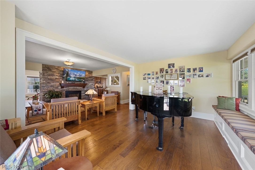 25021 Lakeview Drive Property Photo 16
