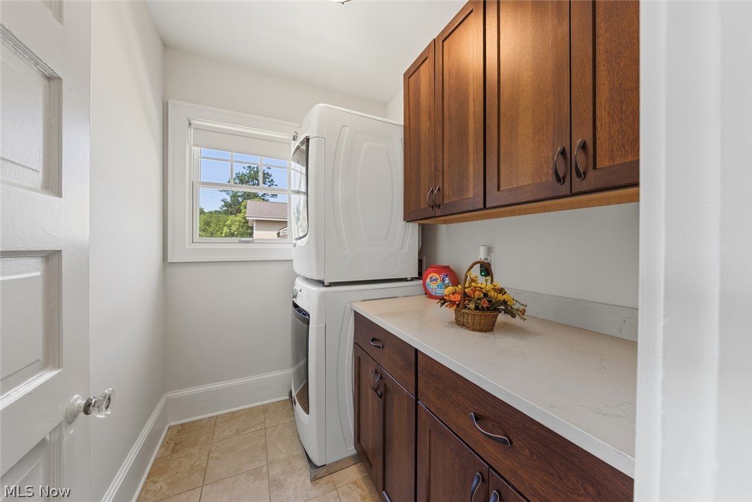 25021 Lakeview Drive Property Photo 40