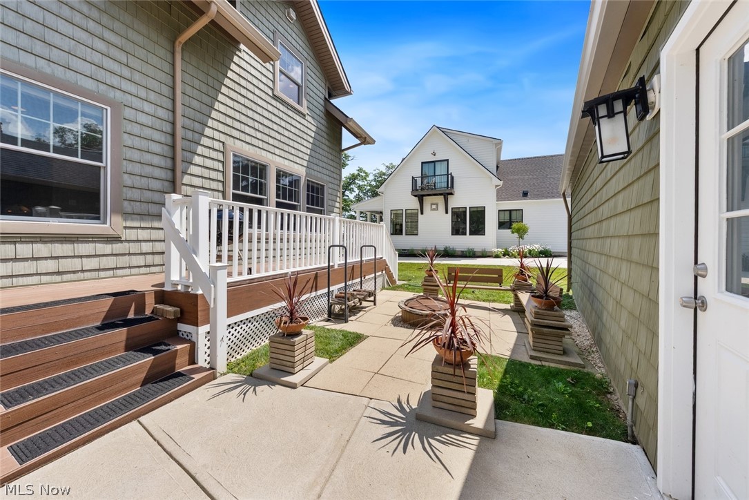 25021 Lakeview Drive Property Photo 43