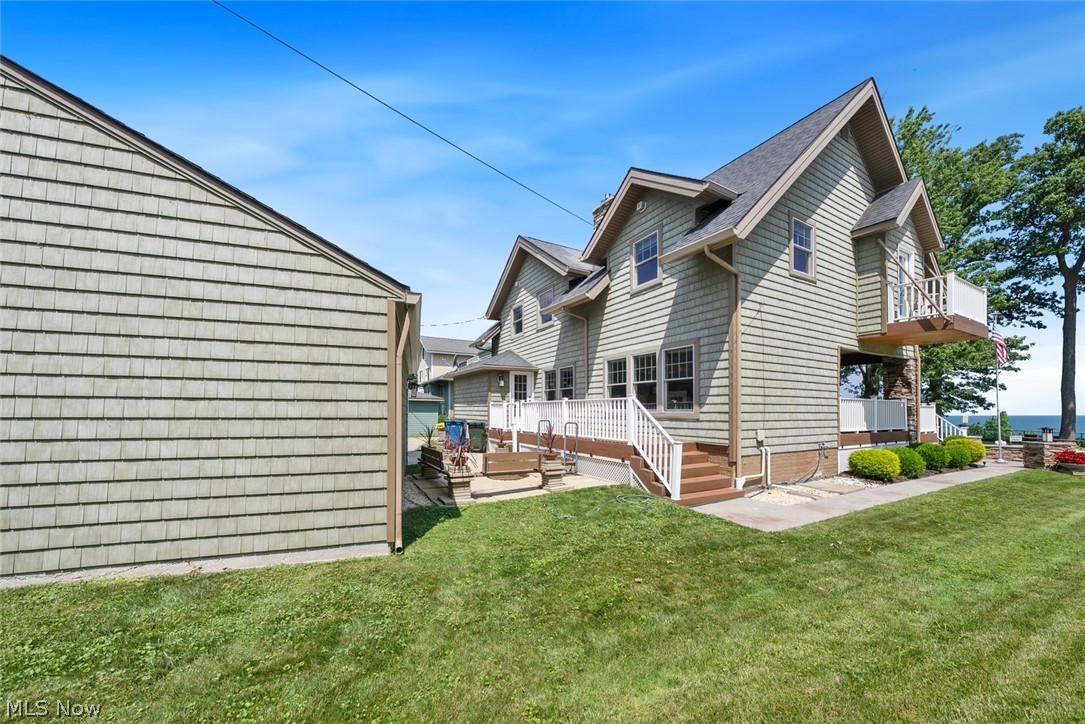 25021 Lakeview Drive Property Photo 44