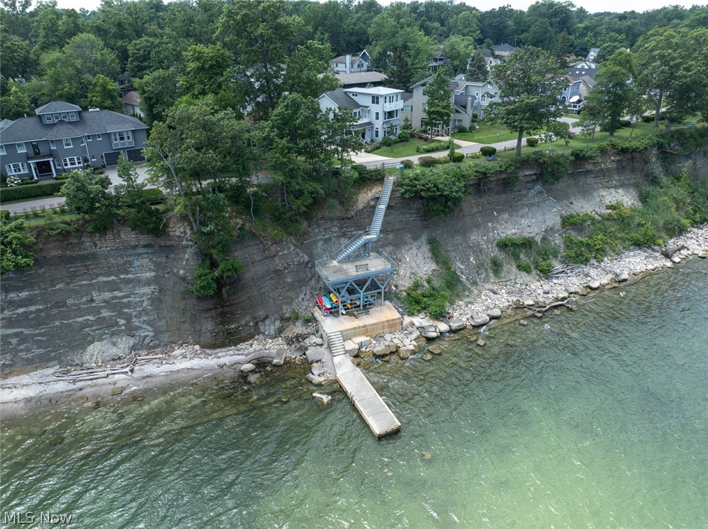 25021 Lakeview Drive Property Photo 50