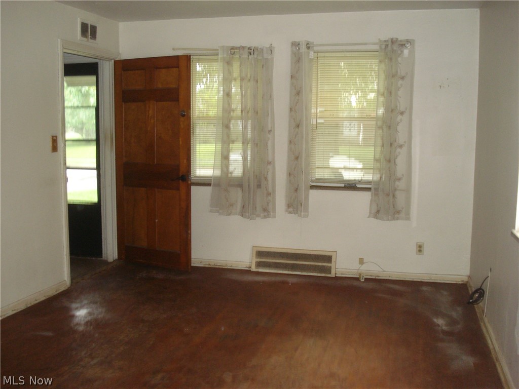 21050 Crystal Avenue Property Photo 2