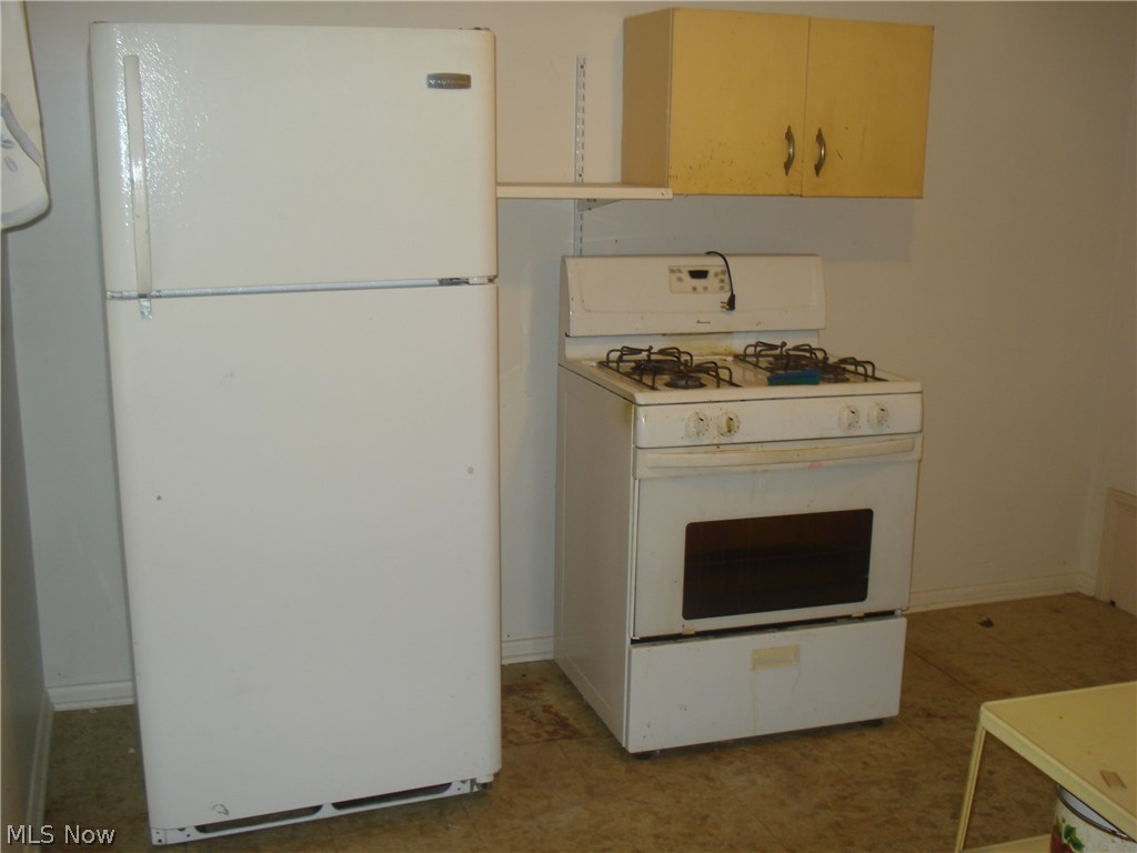 21050 Crystal Avenue Property Photo 3