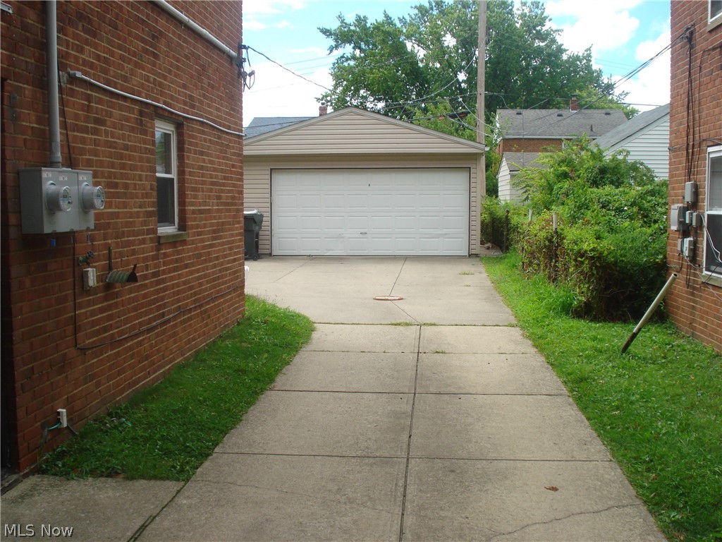 21050 Crystal Avenue Property Photo 19