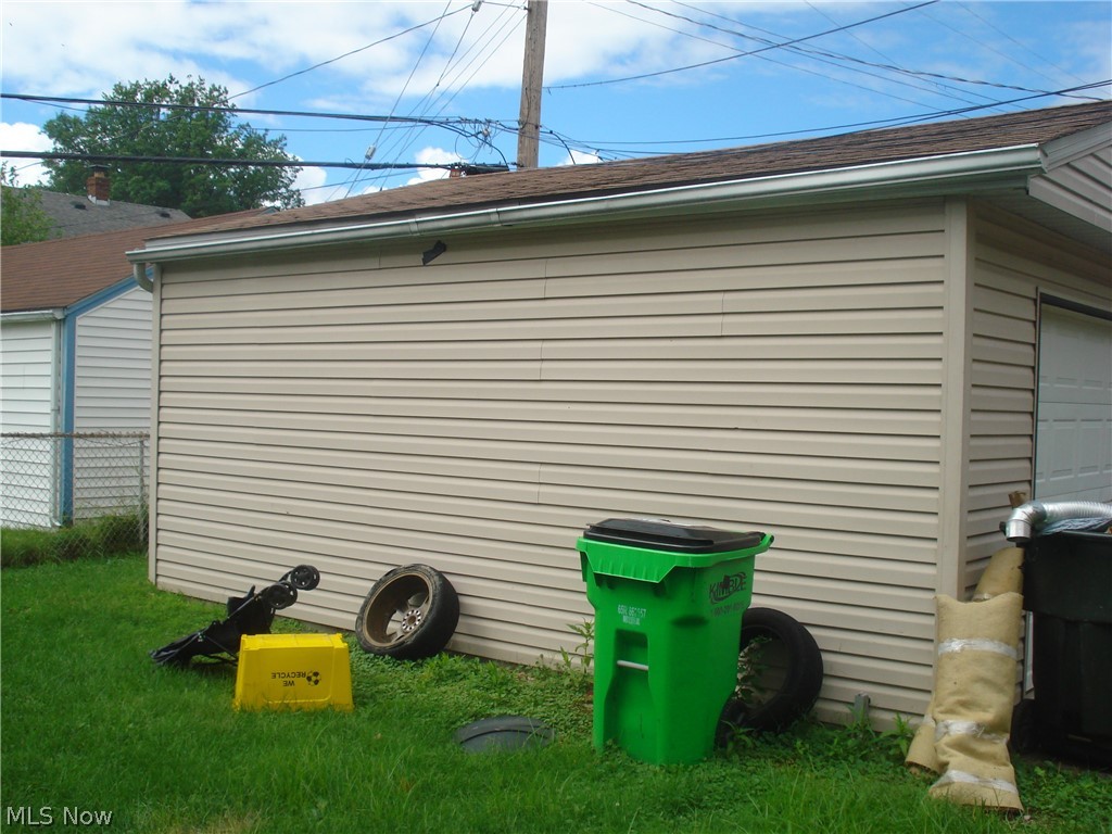 21050 Crystal Avenue Property Photo 21