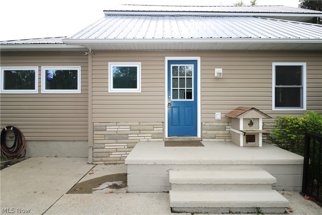 50695 State Route 18 Property Photo 1