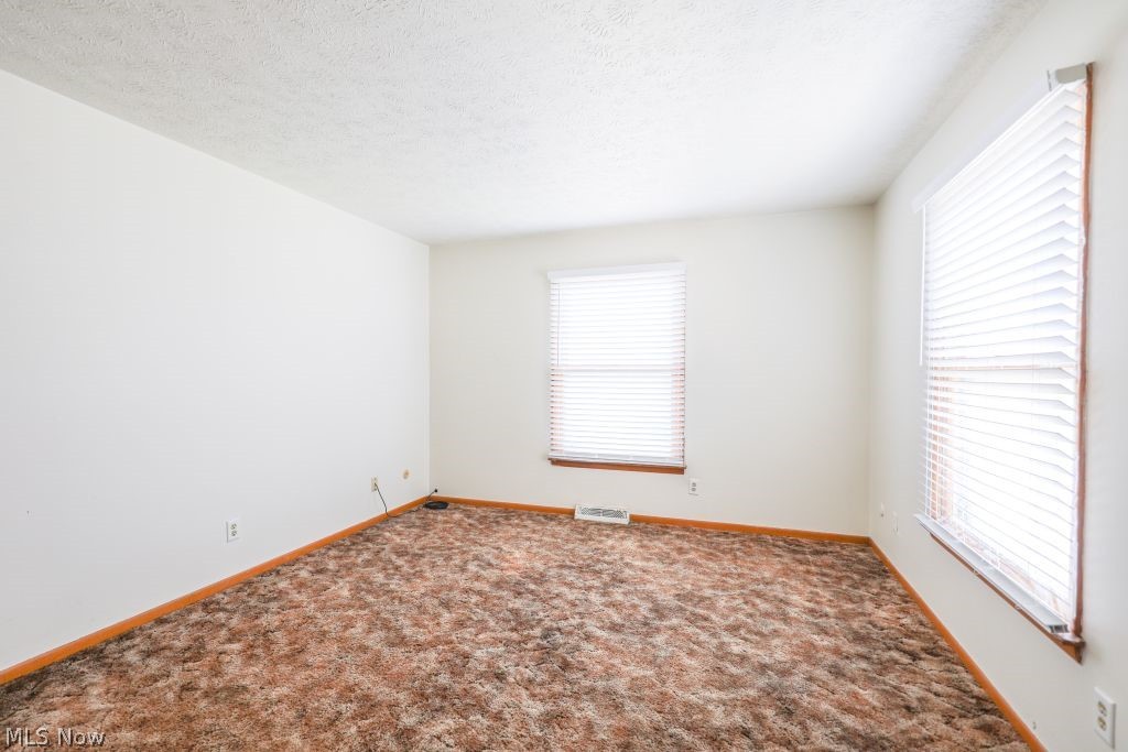 1258 Pembrooke Drive D Property Photo 19