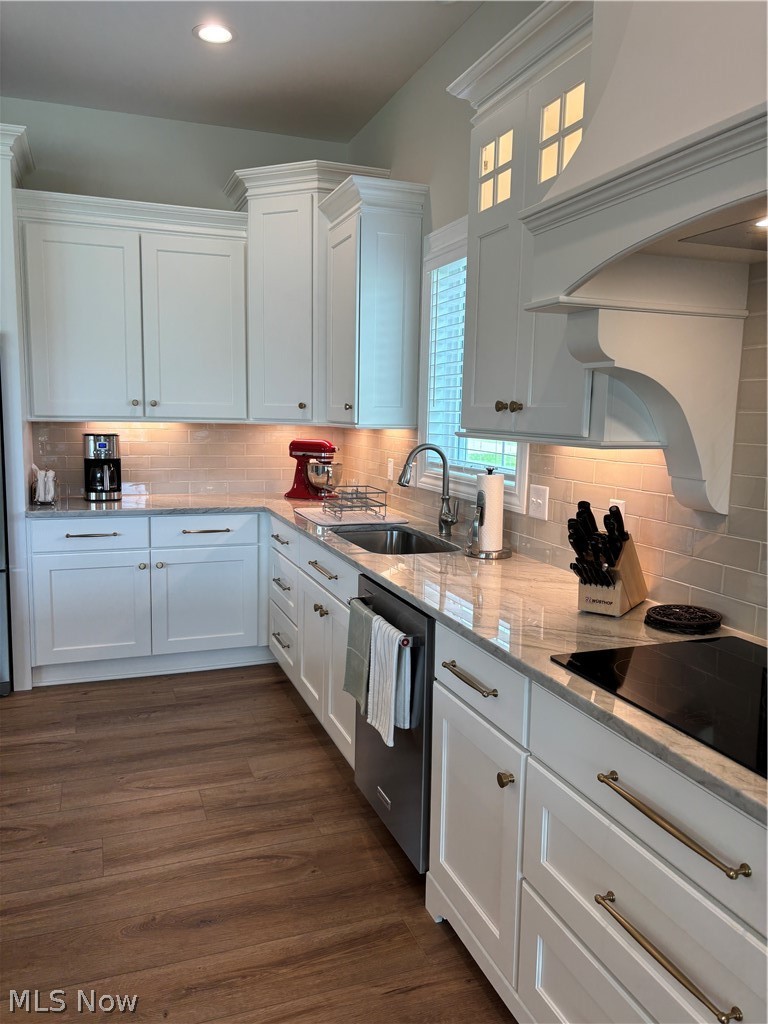5496 Stone Creek Drive Property Photo 17