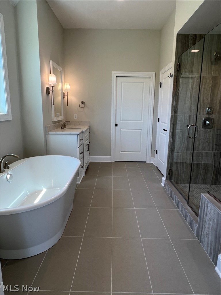 5496 Stone Creek Drive Property Photo 19