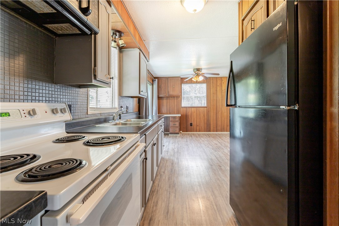 15001 Baumhart Road Property Photo 16