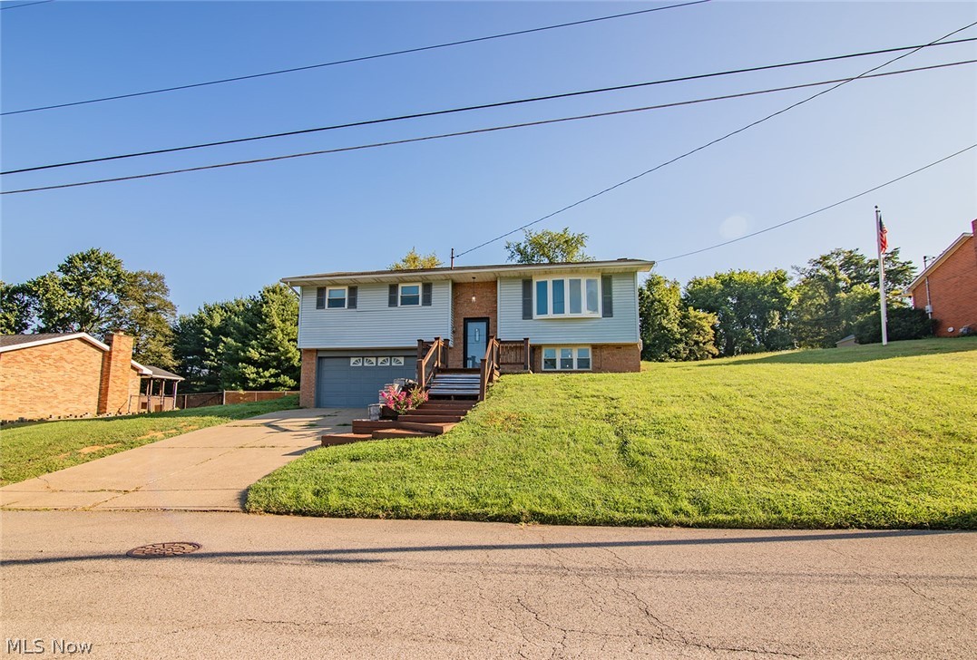 171 Pahlhurst Plz Property Photo 1