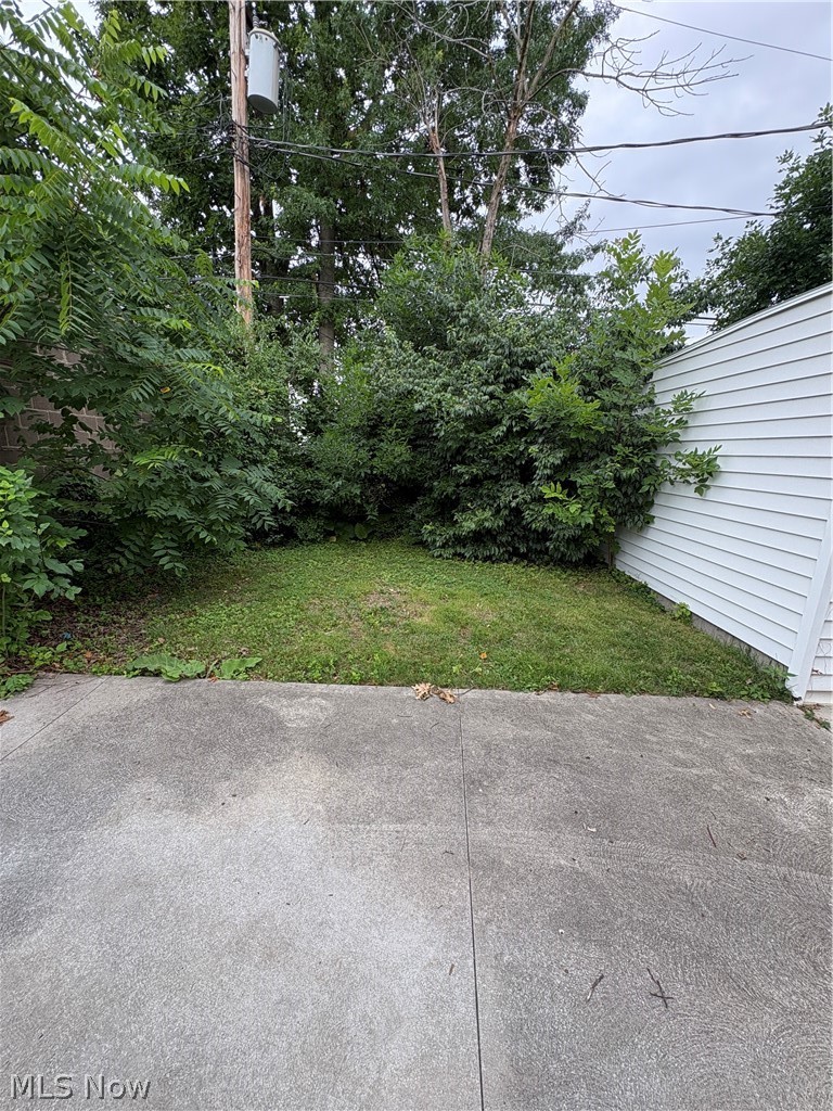 4904 E 109th Street Property Photo 11