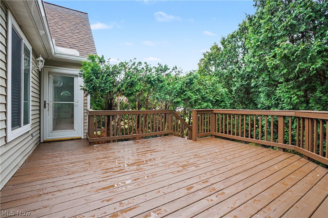478 Kings Court Property Photo 30